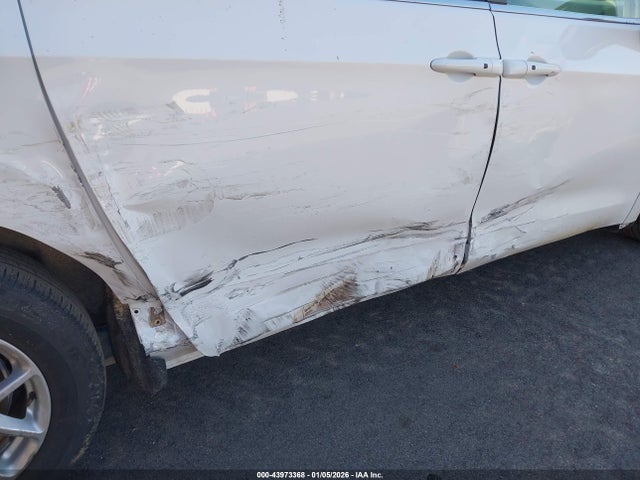 2022 Chrysler Pacifica Touring L მანქანა იყიდება აუქციონზე, vin: 2C4RC1BG6NR116282, აუქციონის ნომერი: 43973368