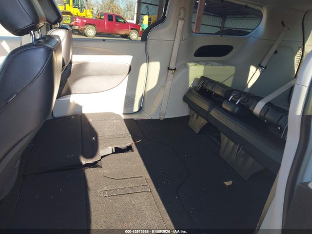 2022 Chrysler Pacifica Touring L მანქანა იყიდება აუქციონზე, vin: 2C4RC1BG6NR116282, აუქციონის ნომერი: 43973368