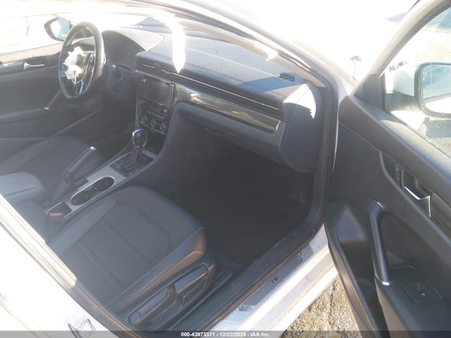 2020 VOLKSWAGEN PASSAT 1VWMA7A38LC012557 Photo 4