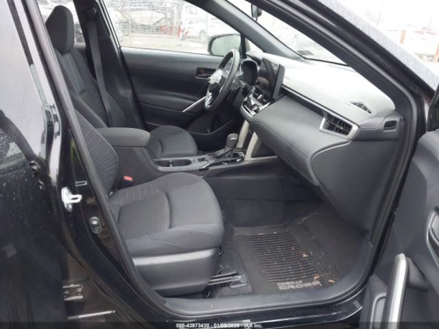 2024 TOYOTA COROLLA CROSS HYBRID 7MUFBABG4RV042949 Photo 4