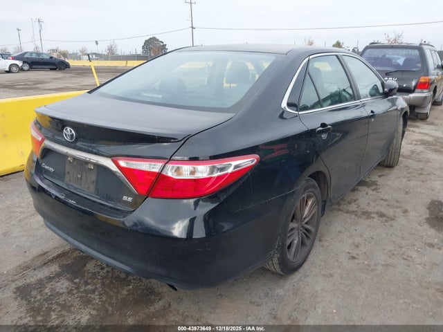 4T1BF1FK4HU420785 Toyota CAMRY SE