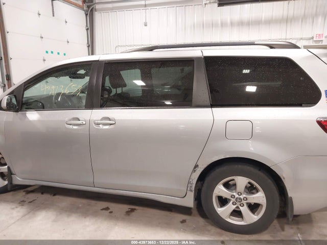 5TDKZ3DC1LS052937 Toyota Sienna Le 8-passenger