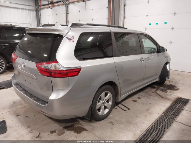 5TDKZ3DC1LS052937 Toyota Sienna Le 8-passenger