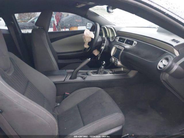 2015 CHEVROLET CAMARO 2G1FA1E32F9142129 Photo 4