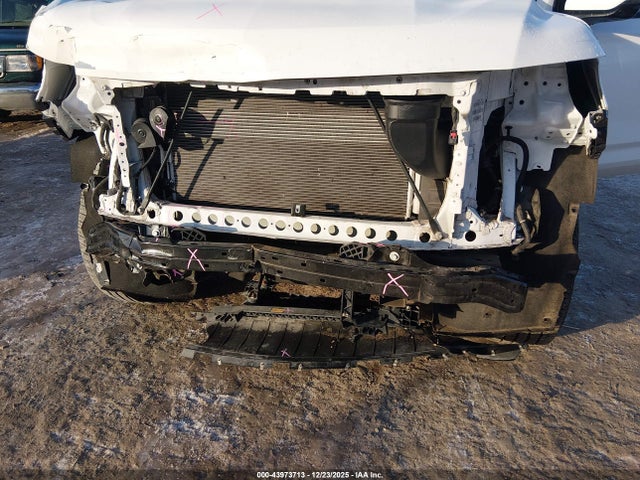 1GNSKRKD4NR237379 Chevrolet Tahoe 4wd Rst