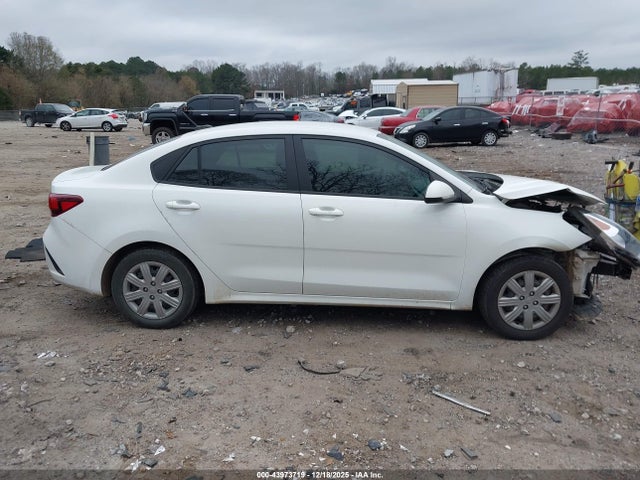 3KPA24AD9NE450607 KIA RIO S