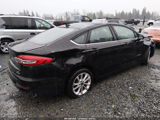2019 FORD FUSION HYBRID 3FA6P0LU3KR116953 Photo 3