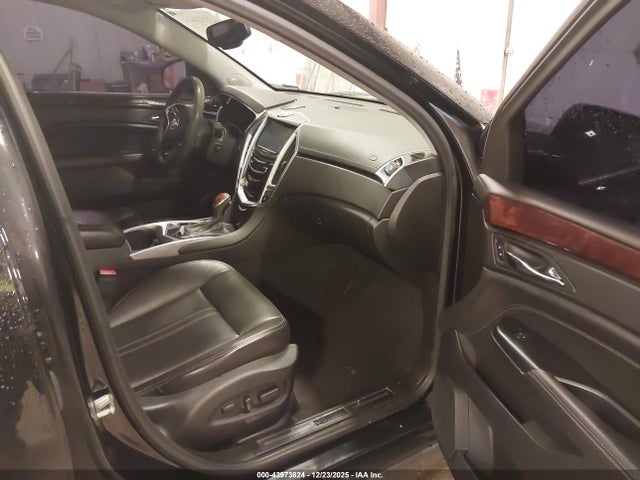 43973824 :رقم المزاد ، 3GYFNEE30ES637492 vin ، 2014 Cadillac Srx Luxury Collection مزاد بيع