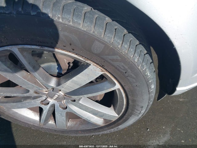 2011 AUDI Q7 WA1LMAFE2BD008746 Photo 5