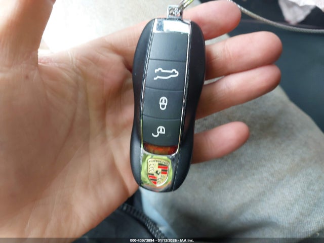 2018 PORSCHE MACAN WP1AF2A58JLB70887 Photo 10