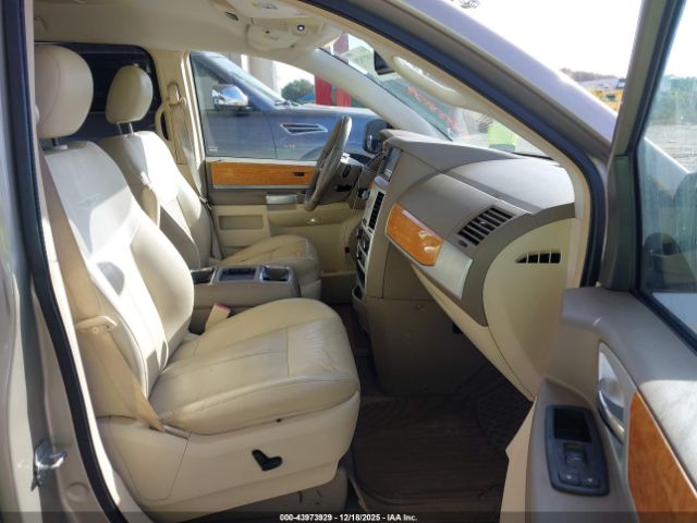 2009 CHRYSLER TOWN & COUNTRY 2A8HR64X89R651214 Photo 4