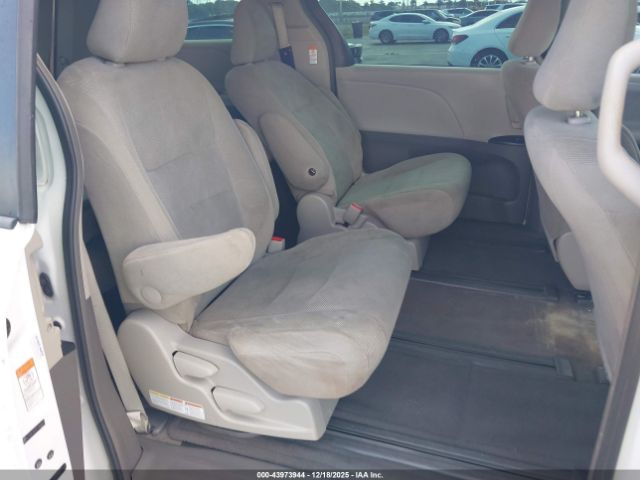 2015 TOYOTA SIENNA 5TDZK3DCXFS569693 Photo 7