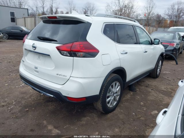 2019 NISSAN ROGUE 5N1AT2MV2KC755709 Photo 3