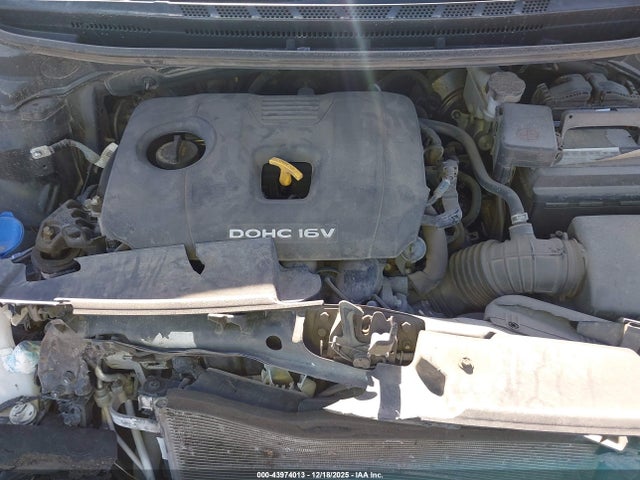 3KPFL4A72JE176447 KIA FORTE LX