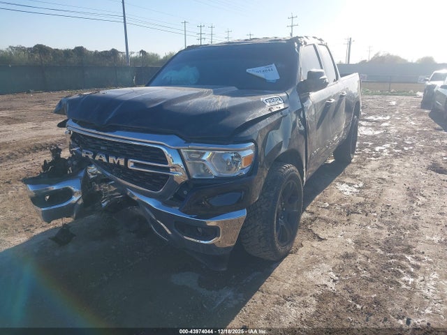 1C6RREBT4NN214900 RAM 1500 Big Horn 4x2 6&#039;4 Box
