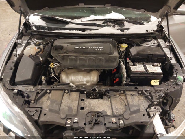 Продажа на аукционе авто 2015 Chrysler 200 Limited, vin: 1C3CCCAB7FN729215, номер лота: 43974046