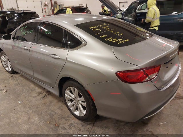 Продажа на аукционе авто 2015 Chrysler 200 Limited, vin: 1C3CCCAB7FN729215, номер лота: 43974046