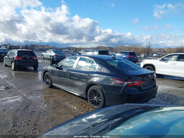 4T1G11AK3MU477503 Toyota CAMRY SE
