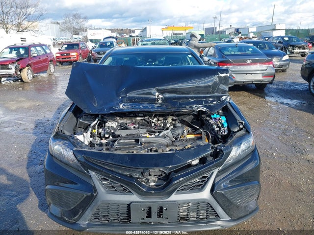 4T1G11AK3MU477503 Toyota CAMRY SE