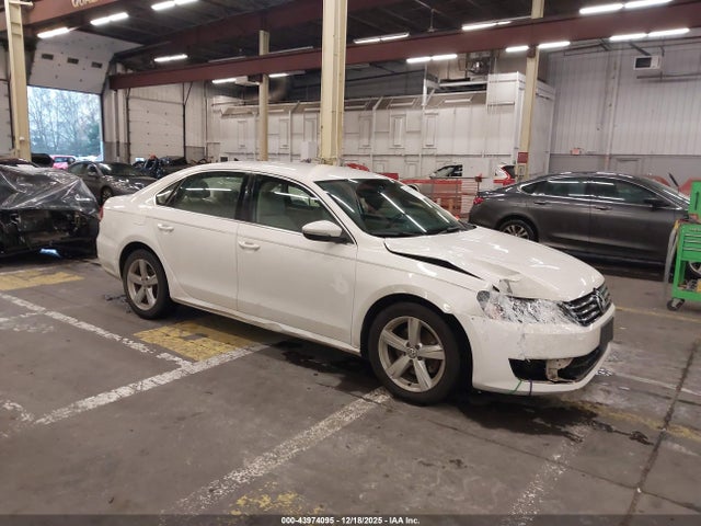Продажа на аукционе авто 2012 Volkswagen Passat 2.5l Se, vin: 1VWBP7A39CC050143, номер лота: 43974095