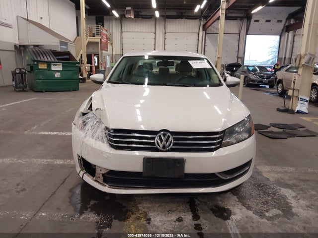 Продажа на аукционе авто 2012 Volkswagen Passat 2.5l Se, vin: 1VWBP7A39CC050143, номер лота: 43974095