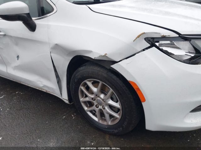 2020 CHRYSLER VOYAGER 2C4RC1DG1LR144498 Photo 5