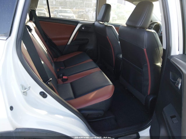 2T3YFREV0FW155811 Toyota Rav4 Limited