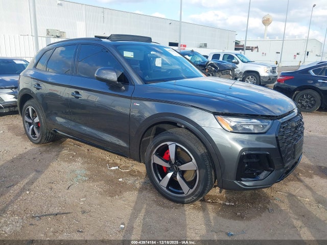 2024 AUDI Q5 WA1EAAFY5R2039930 Photo 0