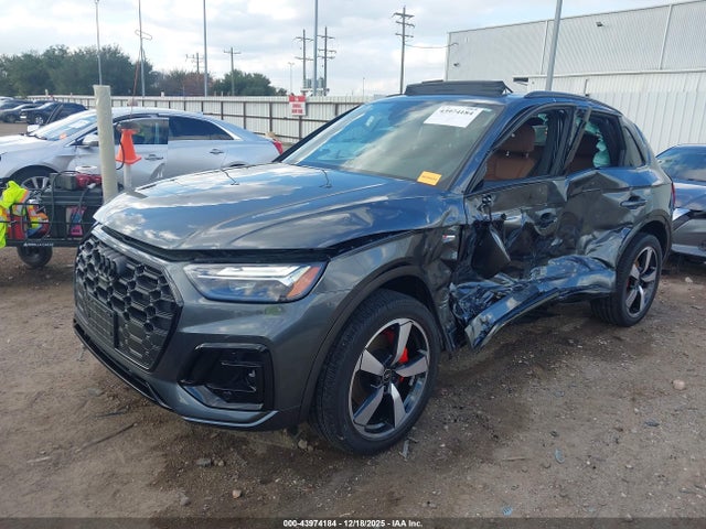 2024 AUDI Q5 WA1EAAFY5R2039930 Photo 1