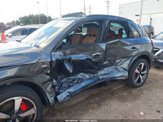 2024 AUDI Q5 WA1EAAFY5R2039930 Photo 5