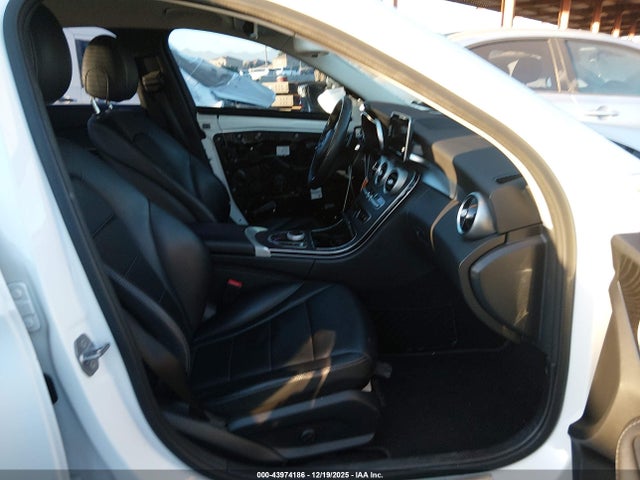 2017 MERCEDES-BENZ C 300 55SWF4JB7HU230775 Photo 4