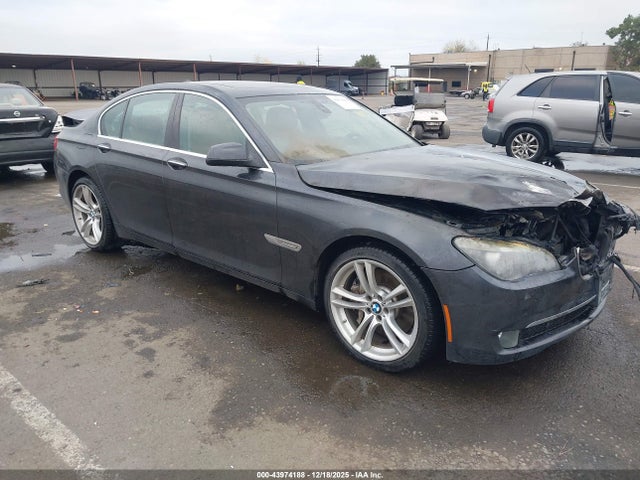 2011 BMW 750I WBAKA8C57BCY37094