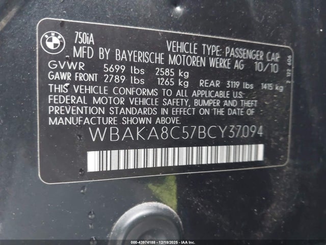 2011 BMW 750I WBAKA8C57BCY37094 Photo 8