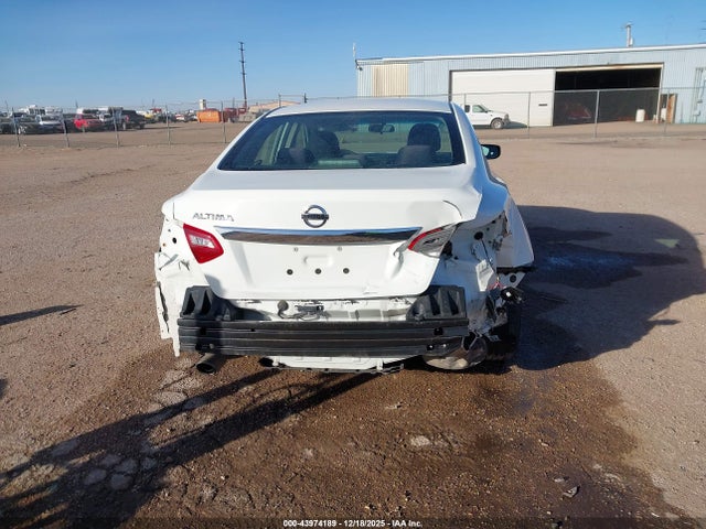 1N4AL3AP7JC290817 Nissan Altima 2.5 S