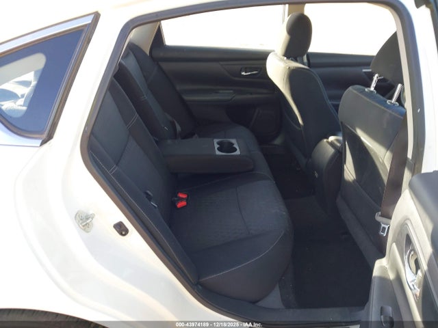 1N4AL3AP7JC290817 Nissan Altima 2.5 S