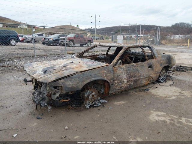 2001 CADILLAC ELDORADO 1G6EL12Y81B104198 Photo 1