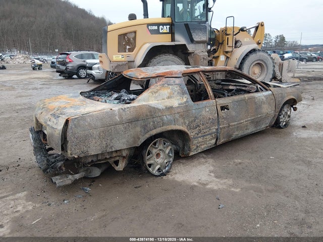 2001 CADILLAC ELDORADO 1G6EL12Y81B104198 Photo 3