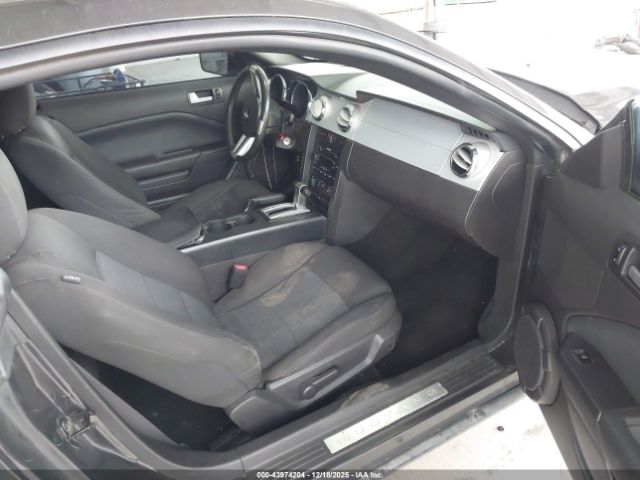2007 FORD MUSTANG 1ZVHT80NX75320585 Photo 4