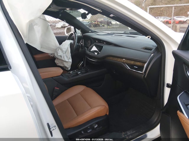 2020 CADILLAC XT4 1GYFZFR43LF050251 Photo 4