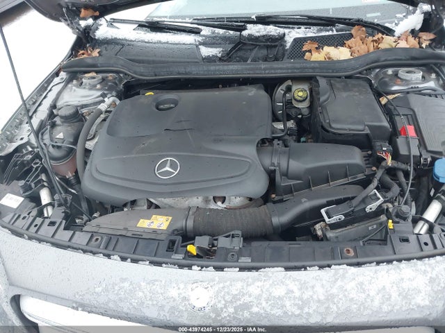 WDCTG4GB3HJ327354 Mercedes-Benz Gla 250 4matic