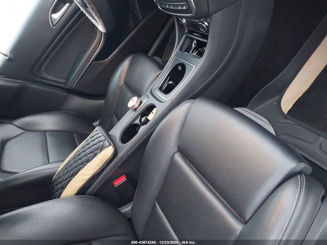 WDCTG4GB3HJ327354 Mercedes-Benz Gla 250 4matic