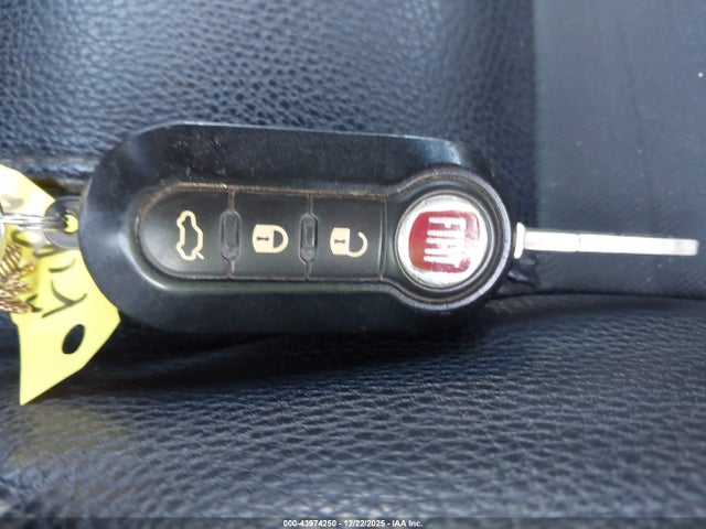 2015 FIAT 500 3C3CFFBR5FT753713 Photo 10