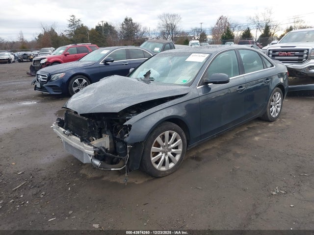2011 AUDI A4 WAUFFAFL4BN012171 Photo 1