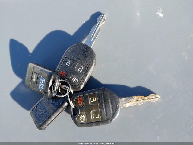 1ZVBP8EM3E5206306 Ford Mustang V6 Premium