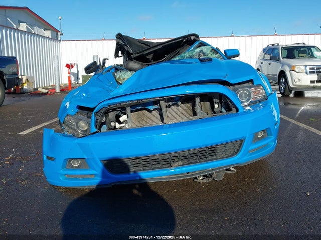 1ZVBP8EM3E5206306 Ford Mustang V6 Premium
