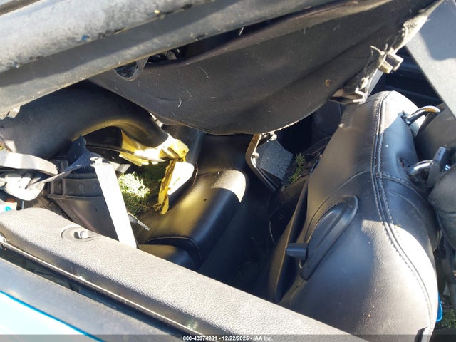 1ZVBP8EM3E5206306 Ford Mustang V6 Premium