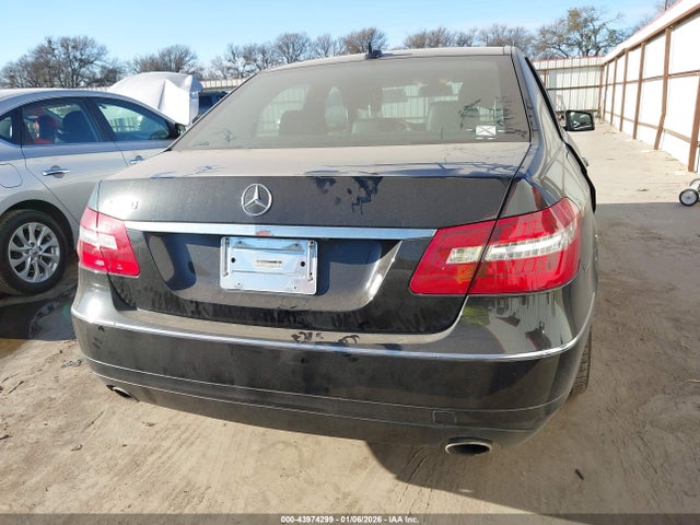 43974299 :رقم المزاد ، WDDHF5GB1BA281119 vin ، 2011 Mercedes-benz E 350 مزاد بيع
