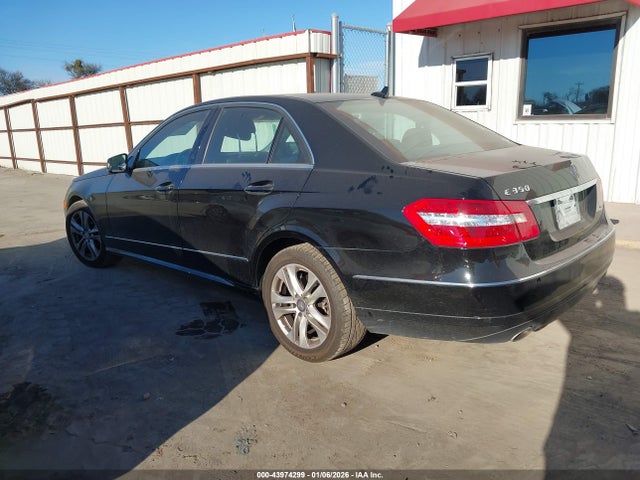43974299 :رقم المزاد ، WDDHF5GB1BA281119 vin ، 2011 Mercedes-benz E 350 مزاد بيع