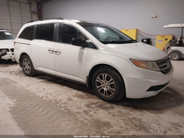 Auction sale of the 2012 Honda Odyssey Ex-l, vin: 5FNRL5H62CB033690, lot number: 43974309