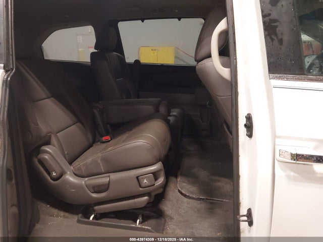 Auction sale of the 2012 Honda Odyssey Ex-l, vin: 5FNRL5H62CB033690, lot number: 43974309